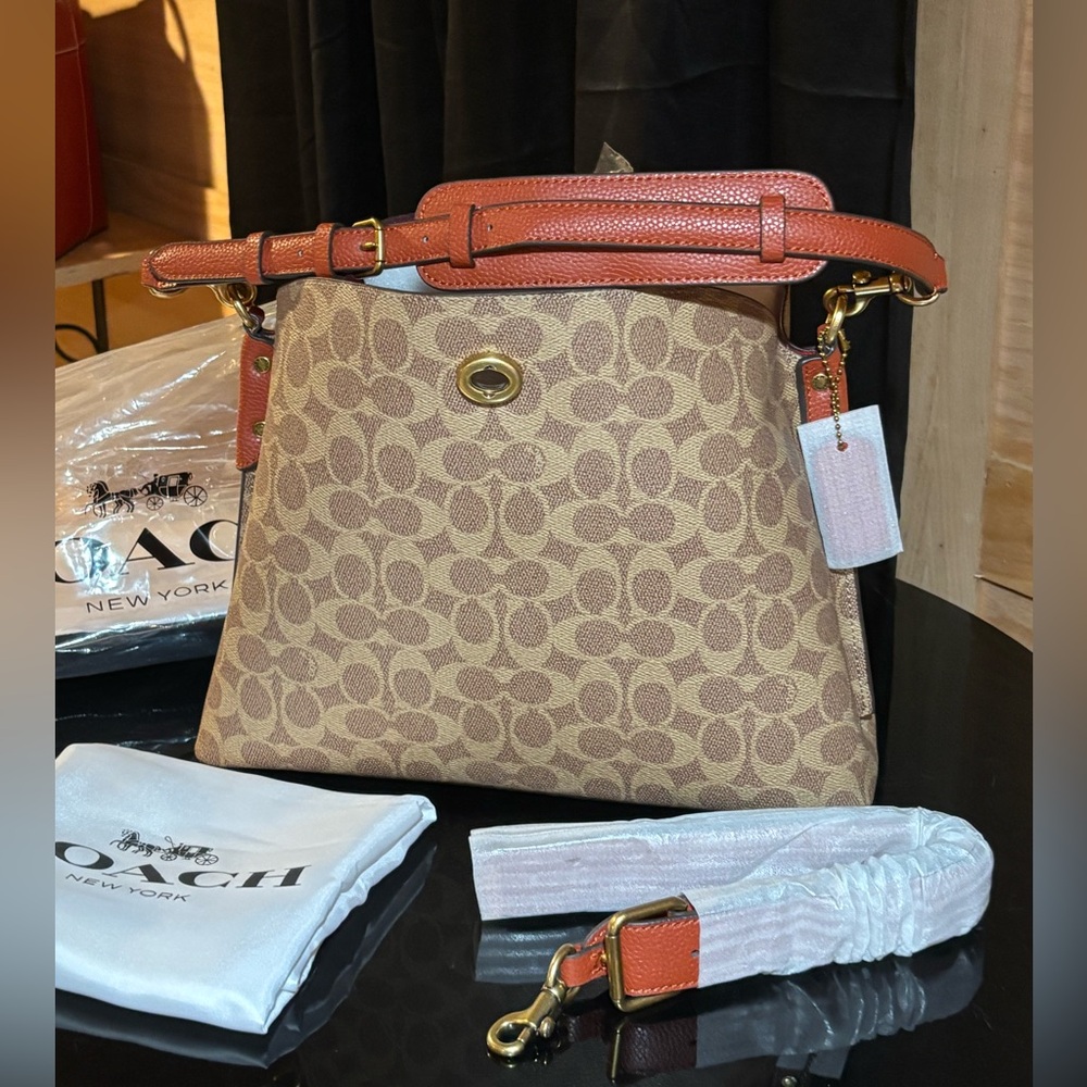 Willow bucket shoulder/crossbody rust